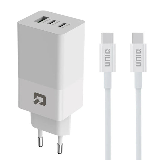 UNIQ 65W Ladegerät mit 1x USB-A & 2x USB-C Steckplätzen und 1 USB-C Kabel